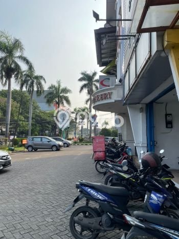 Ruko Dijual di Jakarta Barat LT 98m2 & LB 294m2 Lokasi Terbaik! Ruko Dijual di Jakarta Barat LT 98m2 & LB 294m2 Lokasi Terbaik!