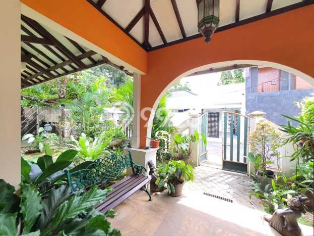 Rumah Luxury Modern Siap Huni di Cipete Jakarta Selatan Rumah Luxury Modern Siap Huni di Cipete Jakarta Selatan