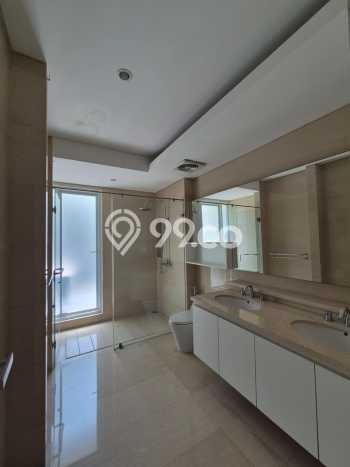 Rumah Elit Modern Siap Huni di Pejaten Jakarta Selatan Rumah Elit Modern Siap Huni di Pejaten Jakarta Selatan