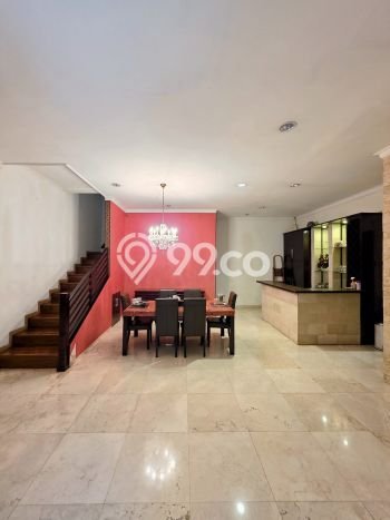 Hunian Mewah Siap Huni LT 144m2 di Menteng, Jakarta Pusat Hunian Mewah Siap Huni LT 144m2 di Menteng, Jakarta Pusat