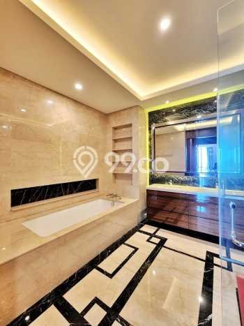 Dijual Apartemen Luxury di Sudirman 3 Kamar & 3 Kamar Mandi Dijual Apartemen Luxury di Sudirman 3 Kamar & 3 Kamar Mandi