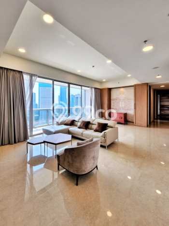 Dijual Apartemen Luxury di Sudirman 3 Kamar & 3 Kamar Mandi Dijual Apartemen Luxury di Sudirman 3 Kamar & 3 Kamar Mandi
