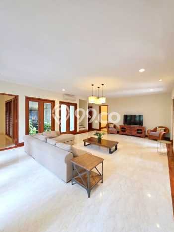 For Sale Rumah Elit Exclusive di Cilandak, Jakarta Selatan For Sale Rumah Elit Exclusive di Cilandak, Jakarta Selatan