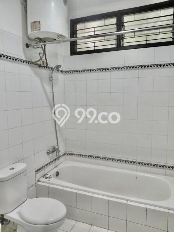 Hunian Mewah LB 250m2 Siap Huni Desain Elegan di Cipete, Jakarta Selatan Hunian Mewah LB 250m2 Siap Huni Desain Elegan di Cipete, Jakarta Selatan