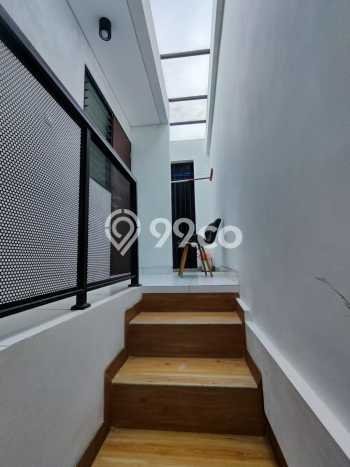 Jual Rumah Eksklusif 3 KT di Serua, Tangerang Jual Rumah Eksklusif 3 KT di Serua, Tangerang