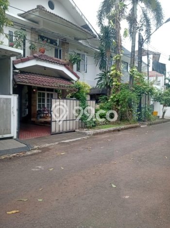 Hunian Nyaman Asri 4 KT Siap Huni di Sektor 6 - Bintaro Tangerang Selatan Hunian Nyaman Asri 4 KT Siap Huni di Sektor 6 - Bintaro Tangerang Selatan