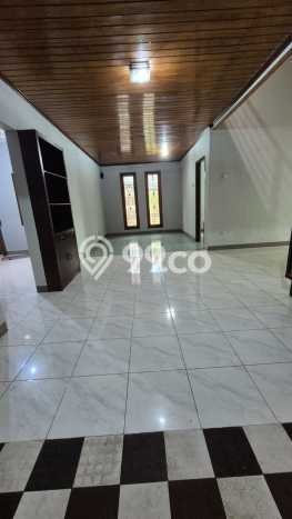 Hunian Elit LB 150m2 Siap Pakai Desain Elegan di Sektor 9-Bintaro, Tangerang Selatan Hunian Elit LB 150m2 Siap Pakai Desain Elegan di Sektor 9-Bintaro, Tangerang Selatan