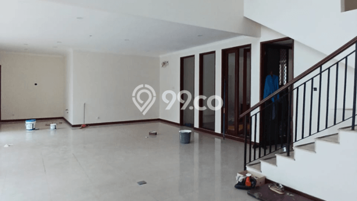 Hot Offer Hunian Mewah Ideal dan Luas di Dukuh Pakis, Surabaya Hot Offer Hunian Mewah Ideal dan Luas di Dukuh Pakis, Surabaya