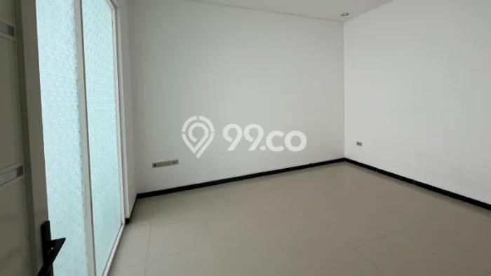 Rumah Luxury Modern Siap Huni di Pakuwon City Surabaya Rumah Luxury Modern Siap Huni di Pakuwon City Surabaya