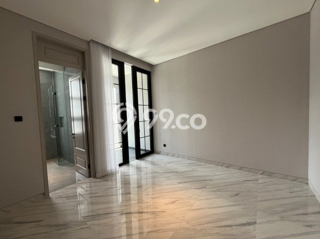 Rumah Modern area , Surabaya, Luas 312m2m² Bangunan 460m2m² Rumah Modern area , Surabaya, Luas 312m2m² Bangunan 460m2m²