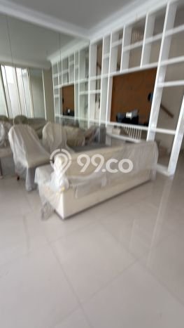 Dijual Rumah Luas Elegan Dengan View Cantik di Pakuwon Indah, Surabaya Dijual Rumah Luas Elegan Dengan View Cantik di Pakuwon Indah, Surabaya