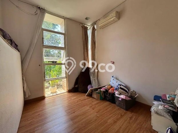 For Sale! Luxury House LT 180m2 Desain Elegan di Pakuwon CIty For Sale! Luxury House LT 180m2 Desain Elegan di Pakuwon CIty