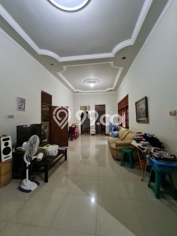 Dijual Rumah Premium dengan Fasilitas Sekitar Komplit di Banjarsari, Solo Dijual Rumah Premium dengan Fasilitas Sekitar Komplit di Banjarsari, Solo