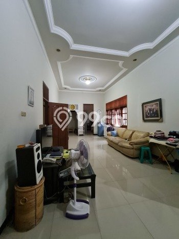 Dijual Rumah Premium dengan Fasilitas Sekitar Komplit di Banjarsari, Solo Dijual Rumah Premium dengan Fasilitas Sekitar Komplit di Banjarsari, Solo