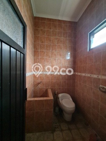 Dijual Cepat Rumah Favorit Siap Huni LB 200m2 di Tawangmangu, Solo Dijual Cepat Rumah Favorit Siap Huni LB 200m2 di Tawangmangu, Solo