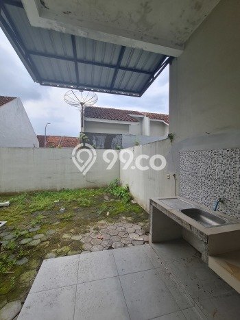 Disewakan segera rumah minimalis lokasi strategis 3 Kamar di Kartosuro, Solo Disewakan segera rumah minimalis lokasi strategis 3 Kamar di Kartosuro, Solo