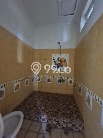 For Sale Rumah 6 Kamar Lokasi Strategis Bagus dan Strategis di Colomadu For Sale Rumah 6 Kamar Lokasi Strategis Bagus dan Strategis di Colomadu