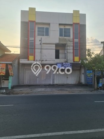 Ruko Dijual Lokasi Stratagis di Banjarsari Solo Cocok untuk Bisnis Ruko Dijual Lokasi Stratagis di Banjarsari Solo Cocok untuk Bisnis
