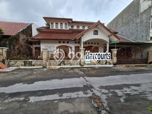 Disewakan Cepat Rumah Kondisi Baik di Kawasan Laweyan, Solo Disewakan Cepat Rumah Kondisi Baik di Kawasan Laweyan, Solo