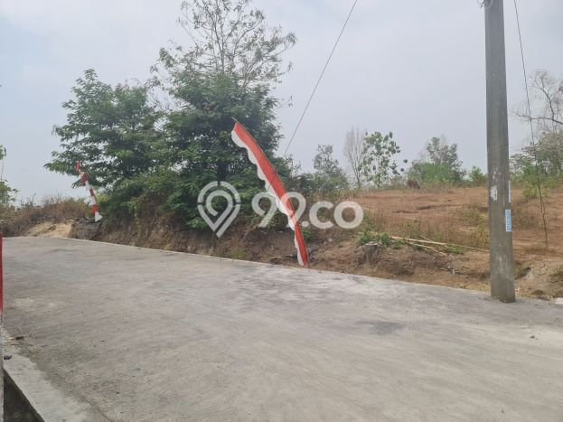 Tanah di Gondangrejo, Karanganyar Luas 2710m2 Dijual Segera Tanah di Gondangrejo, Karanganyar Luas 2710m2 Dijual Segera