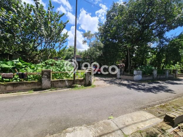 Jarang Ada! Tanah di Colomadu Punya Luas 2157m2 SHM Jarang Ada! Tanah di Colomadu Punya Luas 2157m2 SHM