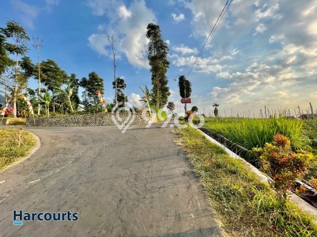 Lahan Kosong Dijual di Karanganyar dengan Area 1908m2 Lahan Kosong Dijual di Karanganyar dengan Area 1908m2