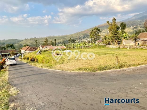 Lahan Kosong Dijual di Karanganyar dengan Area 1908m2 Lahan Kosong Dijual di Karanganyar dengan Area 1908m2