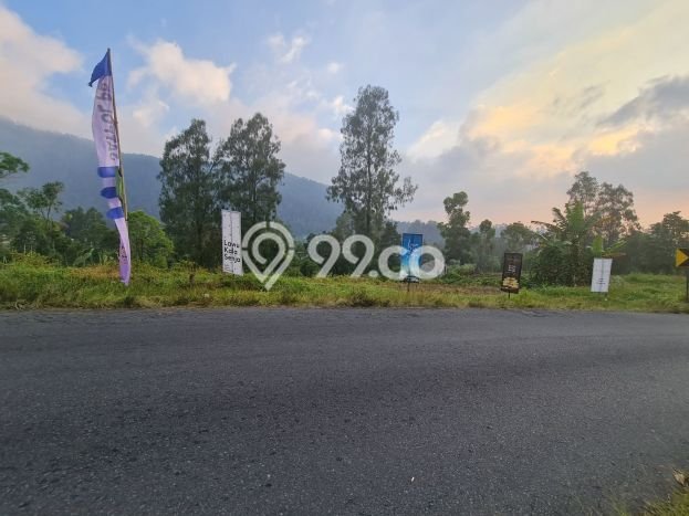 Dijual Tanah di Tawangmangu Solo Luas 2720m2 SHM Dijual Tanah di Tawangmangu Solo Luas 2720m2 SHM