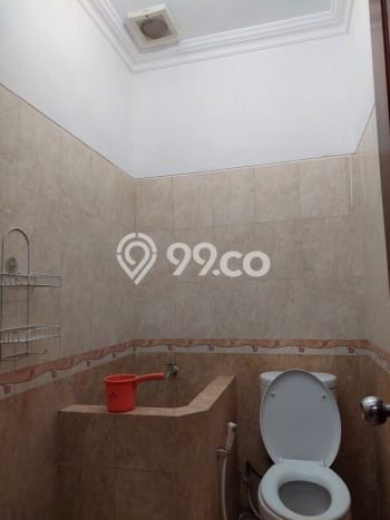 Rumah Modern Cantik 4 Kamar Siap Huni di Colomadu Rumah Modern Cantik 4 Kamar Siap Huni di Colomadu