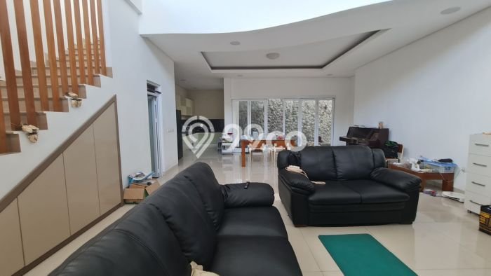 Hunian Eksklusif Dijual LT 395m2 di Serengan, Solo Hunian Eksklusif Dijual LT 395m2 di Serengan, Solo