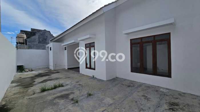 Hunian Cantik Minimalis Lb 180m2 di Gentan, Solo Hunian Cantik Minimalis Lb 180m2 di Gentan, Solo