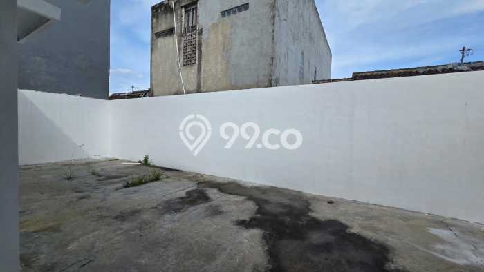 Hunian Cantik Minimalis Lb 180m2 di Gentan, Solo Hunian Cantik Minimalis Lb 180m2 di Gentan, Solo
