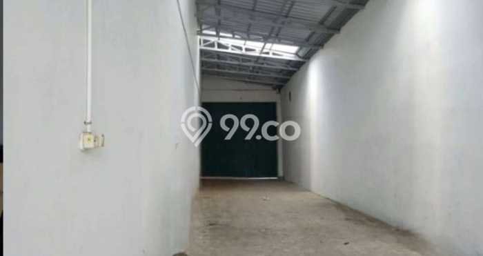 Lokasi Strategis! Dijual Gudang Bisnis di Banjarsari, Solo Kondisi Bagus Lokasi Strategis! Dijual Gudang Bisnis di Banjarsari, Solo Kondisi Bagus