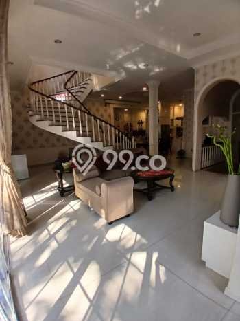 Rumah Elit LB 900m2 Siap Pakai Desain Elegan di Pantai Indah Kapuk, Jakarta Utara Rumah Elit LB 900m2 Siap Pakai Desain Elegan di Pantai Indah Kapuk, Jakarta Utara