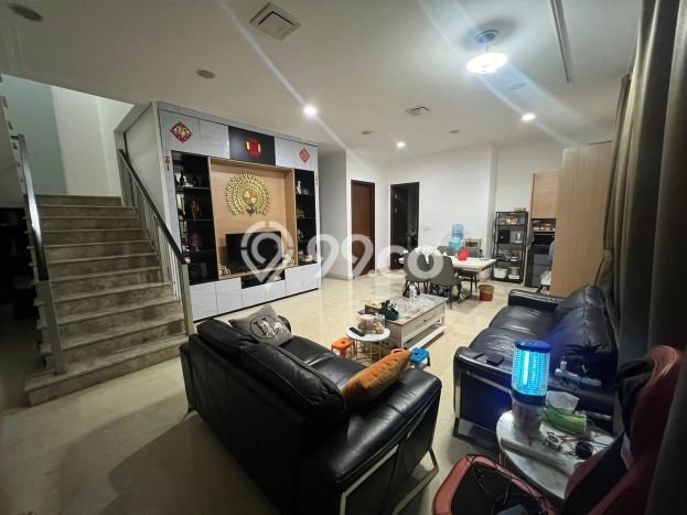 Rumah sewa siap huni 3 Kamar Tidur di Pantai Indah Kapuk, Jakarta Utara Rumah sewa siap huni 3 Kamar Tidur di Pantai Indah Kapuk, Jakarta Utara
