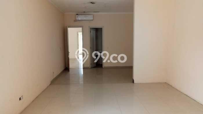 Rumah di Alam Sutera, Dekat Fasilitas, 4 KT, LT 300m² LB 400m² Rumah di Alam Sutera, Dekat Fasilitas, 4 KT, LT 300m² LB 400m²