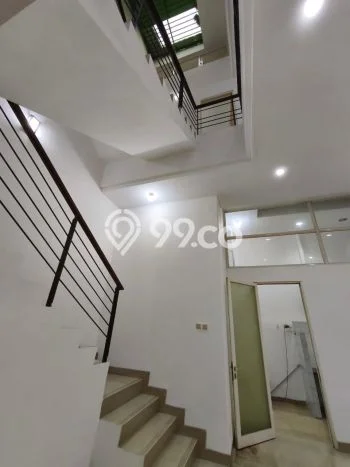 Jarang Ada! Rumah Kontrakan 3 Kamar Bagus Siap Huni Pantai Indah Kapuk Jarang Ada! Rumah Kontrakan 3 Kamar Bagus Siap Huni Pantai Indah Kapuk