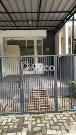 Disewakan! Rumah 3 Kamar Tidur &
3 Kamar Mandi di Pantai Indah Kapuk, Jakarta Utara Disewakan! Rumah 3 Kamar Tidur &
3 Kamar Mandi di Pantai Indah Kapuk, Jakarta Utara