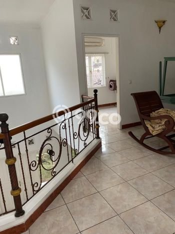 Rumah Minimalis 4 KT di Kemang Pratama Bekasi Semi Furnished Rumah Minimalis 4 KT di Kemang Pratama Bekasi Semi Furnished