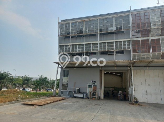 Area Strategis! Disewakan Gudang Lokasi Lippo Cikarang, Cikarang Cocok untuk Bisnis Area Strategis! Disewakan Gudang Lokasi Lippo Cikarang, Cikarang Cocok untuk Bisnis