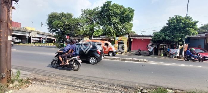 Lahan Dijual Lokasi Strategis di Bekasi dengan Luas 812m2 Lahan Dijual Lokasi Strategis di Bekasi dengan Luas 812m2