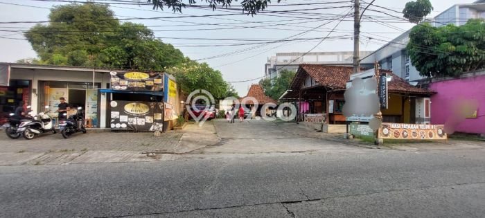 Komersial Bagus Dijual LB 1000m2 Lokasi Strategis Tangerang Area Cocok untuk Berbisnis Komersial Bagus Dijual LB 1000m2 Lokasi Strategis Tangerang Area Cocok untuk Berbisnis