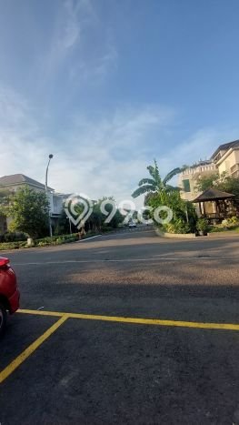 Rumah Elit Modern Tanpa Renovasi di Summarecon Bekasi Bekasi Rumah Elit Modern Tanpa Renovasi di Summarecon Bekasi Bekasi