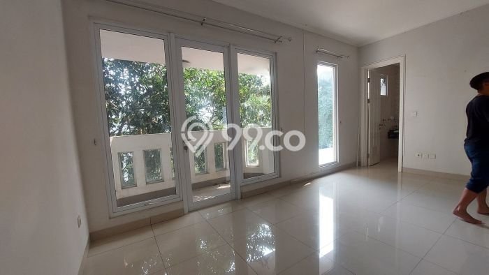 Rumah sewa siap pakai 3 KT di Summarecon Bekasi, Bekasi Rumah sewa siap pakai 3 KT di Summarecon Bekasi, Bekasi