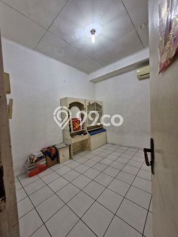 Rumah Minimalis 2 KT LT 128m2 di Taman Surya Rumah Minimalis 2 KT LT 128m2 di Taman Surya