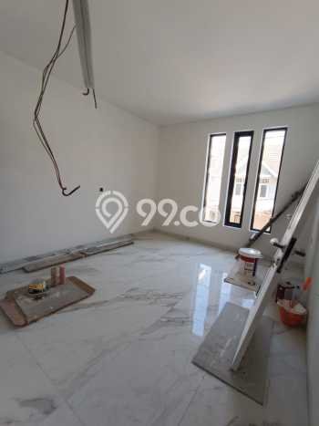 Rumah Modern 3 KT di Taman Palem Jakarta Barat Unfurnished Rumah Modern 3 KT di Taman Palem Jakarta Barat Unfurnished