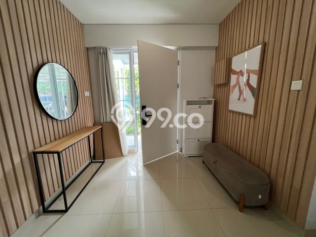 Disewakan! Rumah 3 Kamar Tidur &
3 Kamar Mandi di Gading Serpong, Tangerang Disewakan! Rumah 3 Kamar Tidur &
3 Kamar Mandi di Gading Serpong, Tangerang