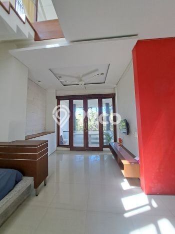Rumah Elit LB 165m2 Siap Pakai Desain Elegan di Benoa, Badung Rumah Elit LB 165m2 Siap Pakai Desain Elegan di Benoa, Badung