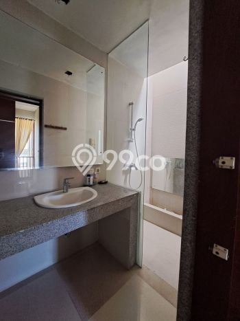 Rumah Elit LB 165m2 Siap Pakai Desain Elegan di Benoa, Badung Rumah Elit LB 165m2 Siap Pakai Desain Elegan di Benoa, Badung