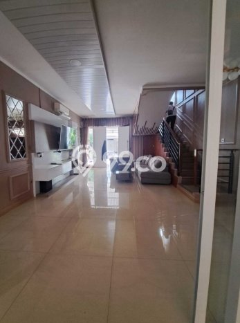 Jarang Ada! Rumah Kontrakan 5 Kamar Bagus Siap Huni Summarecon Bekasi Jarang Ada! Rumah Kontrakan 5 Kamar Bagus Siap Huni Summarecon Bekasi